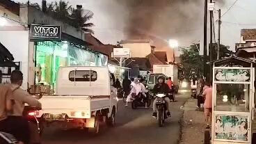 Kebakaran Pasar Pucang