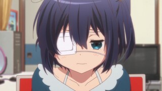 Begitu dia masuk, dia melihat Rikka berkata: Na na na!