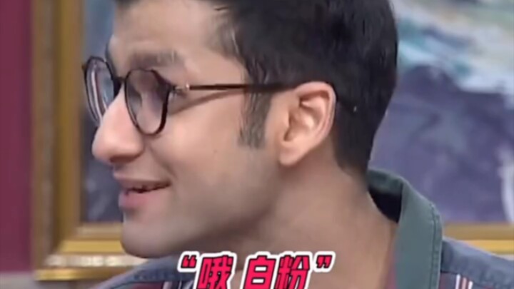 Đừng quá tự tin vào tiếng Trung; trước khi đến thì vẫn ổn, suýt nữa là không quay về được.