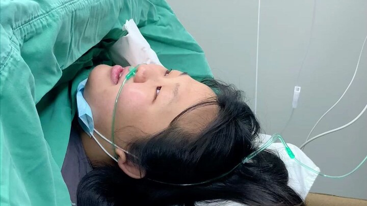 عندما سمعت الأم أنها ستلد فتاة، كانت في غاية السعادة حتى أنها كادت أن تقفز وهي لا تزال على طاولة الع