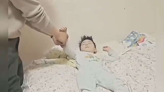 ทำผิดก็แกล้งหลับ ไม่โดนดุ