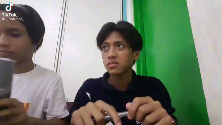 during open notes tests be like...
