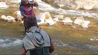 Cast Net Fishing in Nepal | Himalayan Trout Fishing in Nepal | Asala Fishing |