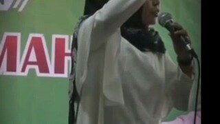 pesan dari ustazah mumpuni.