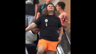 มีตะปูต้องมีค้อน แต่ถ้าอยากมีคนให้อ้อน ต้องมีเค้า