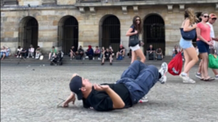 Aksi kali ini benar-benar keren banget! Momen-momen menakjubkan dansa di luar ruangan