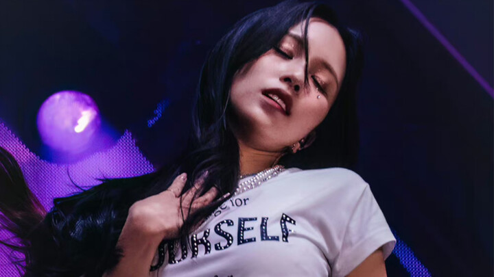 【Minami Nana】Gadis cantik bercelana pendek seksi yang sangat piawai menari—rekaman langsung 230611 “