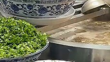 mì lan chau halal