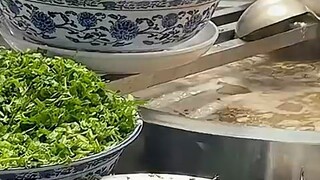 mì lan chau halal