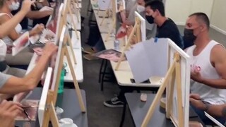 巴西圣保罗的一群画师，描摹同一幅作品...这简直是一群复印机啊！