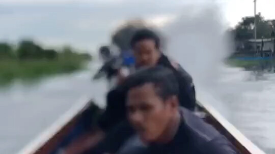 Mounting an Engine on a Canoe