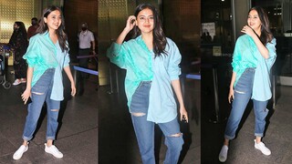 Beautiful 😘 Tejasswi Prakash 😍 🥰😍 🥰 As She Spotted At Airport