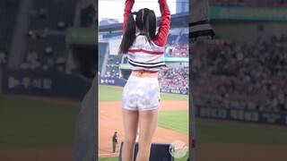반짝거리는 견제응원ㅋㅋ 목나경 치어리더 Mok Nakyeong