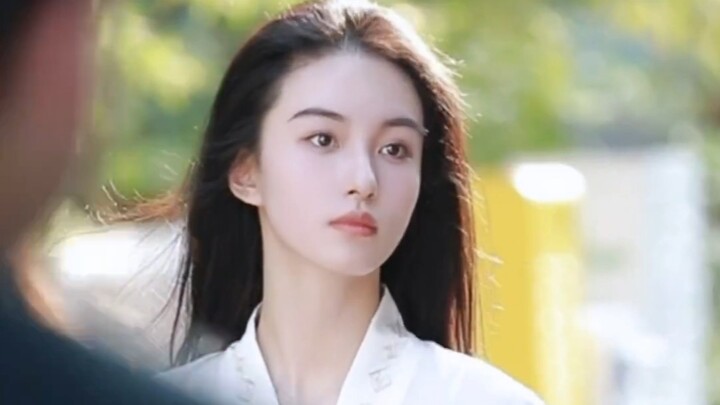 [No. 229: Wang Zicun] A Gaze That Lasts Eternity—The Eastern Beauty | “Collecting All the Beautiful 