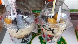 เฉาก๊วยนมสดทรงเครื่องแก้วละ20บาท