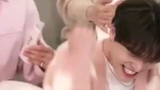 Let's take another look at Cani's darling spoiler—she almost improvised a whole song on the spot!