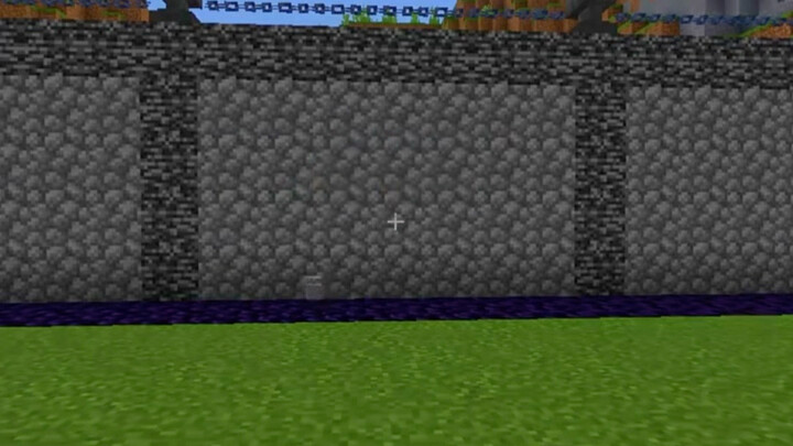 A Self-Repairing City Wall