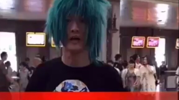 Kulit pemimpinnya gatal