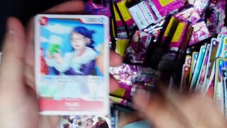 Mỗi hộp chỉ có một lá bài! Tôi đã kiếm được rất nhiều tiền khi mở hai hộp OP11!