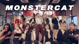 Trilogi Pertunjukan ALiEN x MONSTERCAT 