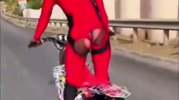 This is why Mom won’t let you ride a motorcycle.