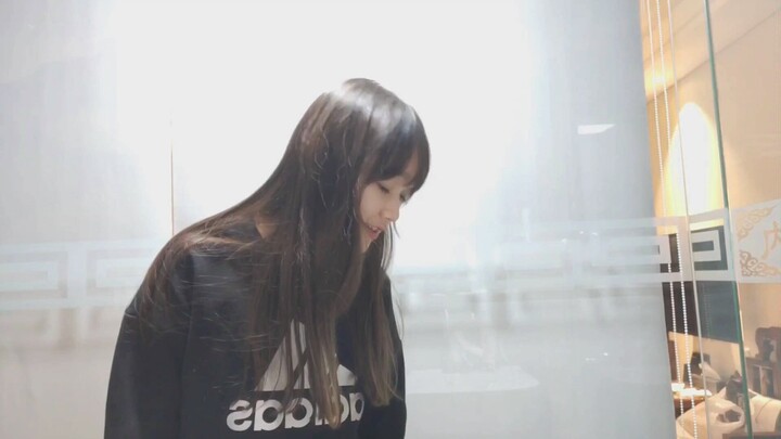 Making-of footage; the finished product is in the previous video.