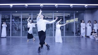 [Kelas Master] Jangan pikirkan masa lalu, jangan takut dengan masa depan, jangan mengecewakan dunia 