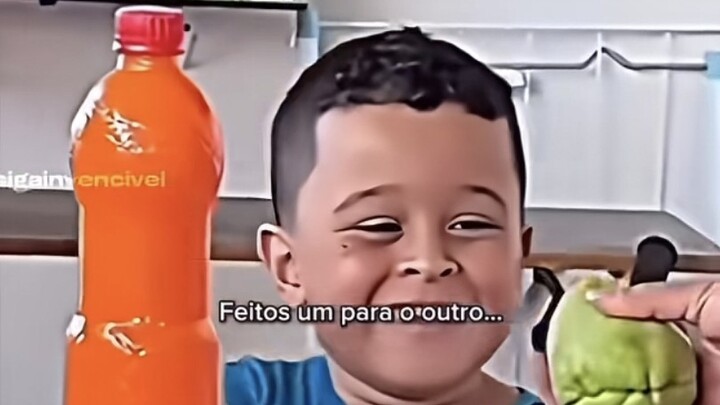 أضحكني حتى الموت، إله اليونان القديمة المسؤول عن القرع