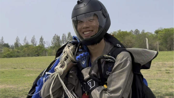 What Do You Do If Your Parachute Fails to Open During a Skydive?