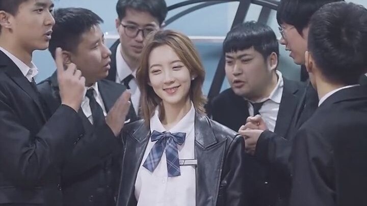 เดินตามพี่ชุนเซี่ย วันละแฟนหนึ่งคน~