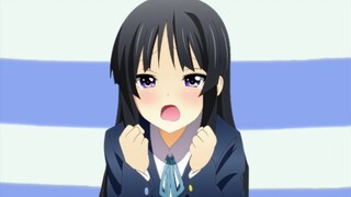 Akiyama Mio: Apakah kamu menyukaiku yang tampan dan imut?