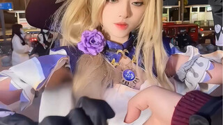 One action makes all the cosplayers' CPU burn!
