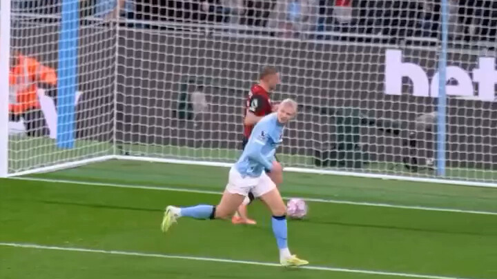 You can watch this goal by Haaland over and over again.