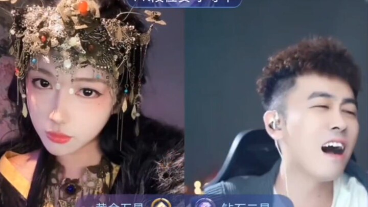 The guy on the other side promised to send rocket gifts to the female streamer, but ended up sending