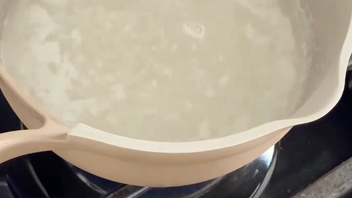 I met my online crush in person, and it turned out that the guy was my brother. I hid behind the doo