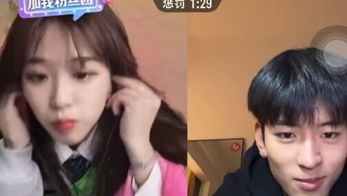 Màn múa dân gian sôi động đến mức tôi cười chết lặng đến nỗi không thể ghi lại được khuôn mặt của mì