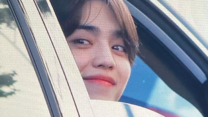 “I’m Choi Seungcheol, 28 years old… and still a kid!”