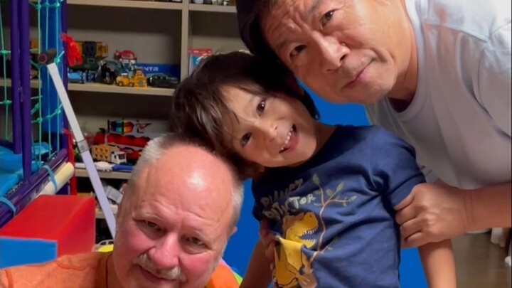 Don’t give up just because of the language barrier—three old guys putting on a show.