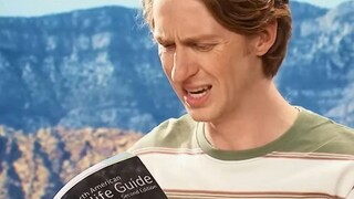 عندما يركز دليل الحيوانات الخاص بك كثيرًا على القافية 🦝