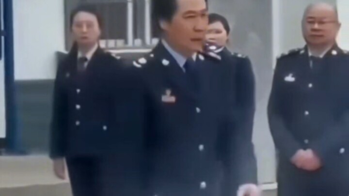 ต้องสิ้นหวังขนาดไหนถึงจะก้าวเดินแบบนี้ได้