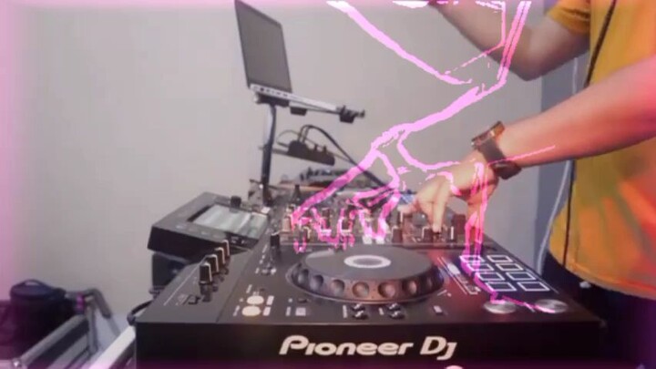 DJ