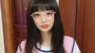 就喜欢女朋友这种，被气到但又舍不得打我的样子！