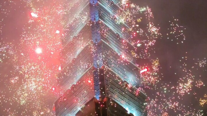 ไทเป 101 2024 พลุส่งท้ายปีเก่า สีสันโลก