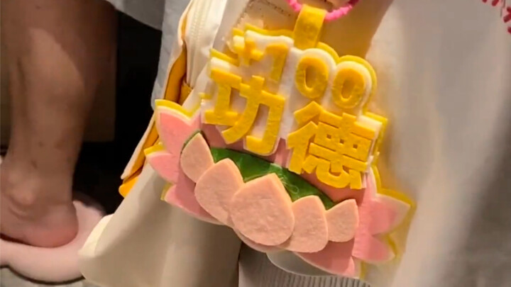 هذا المعلّق مطابق لنا بنسبة 100%!