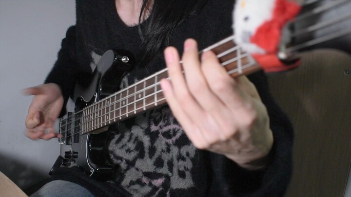 Mọi người giữ cổ thật yên! | Whiplash [bass]