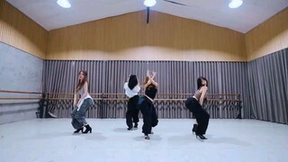 Kiss Of Life "Lips Hips Kiss" Dance Practice
