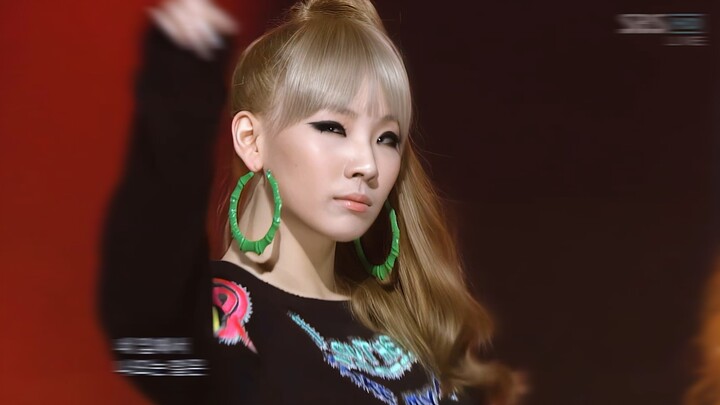 【4K LIVE】2NE1 – Hate You (11/08/21)