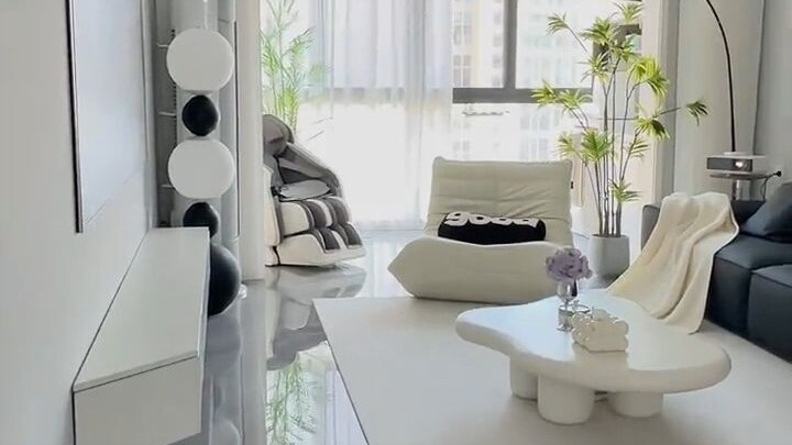 Luas bangunan 118 m², luas interior 100 m². Biaya pengerjaan struktur dasar mencapai 110 ribu yuan, 