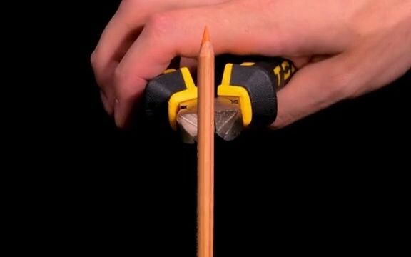 【Phóng to gấp tỷ lần】Cắt bút chì quay chậm