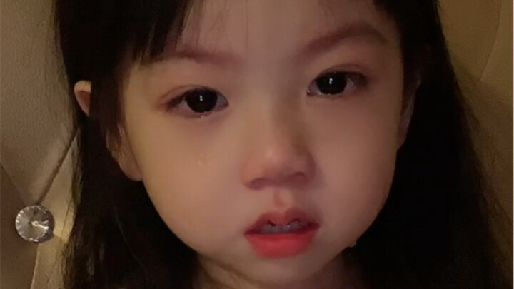 Here comes the follow-up of Qin Yi’s mouth breathing~ She also breathes through her mouth even when 